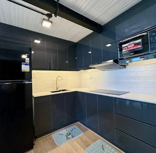 One-bedroom Loft Apartment