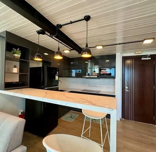 One-bedroom Loft Apartment